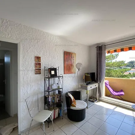 Apartment Avec Balcon, Proche Commerces Et Plages Cavalaire-sur-Mer